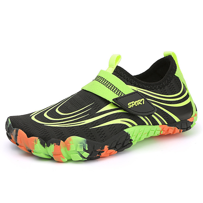 New outdoor beach hiking shoes for men and women, children's water wading and river swimming shoes designed by designers, anti slip barefoot rubb