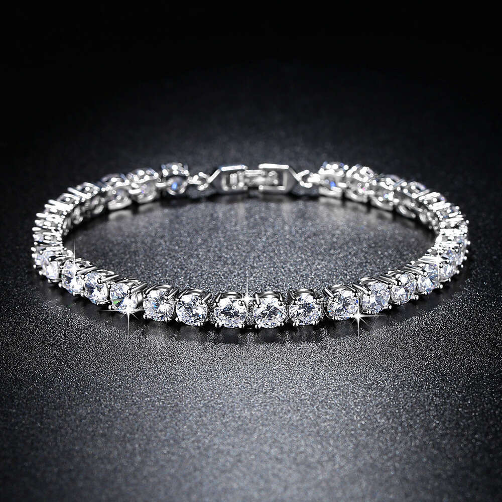 Designer bracelet moissanite and diamond chain hip-hop bracelet for women men jewelry gift.