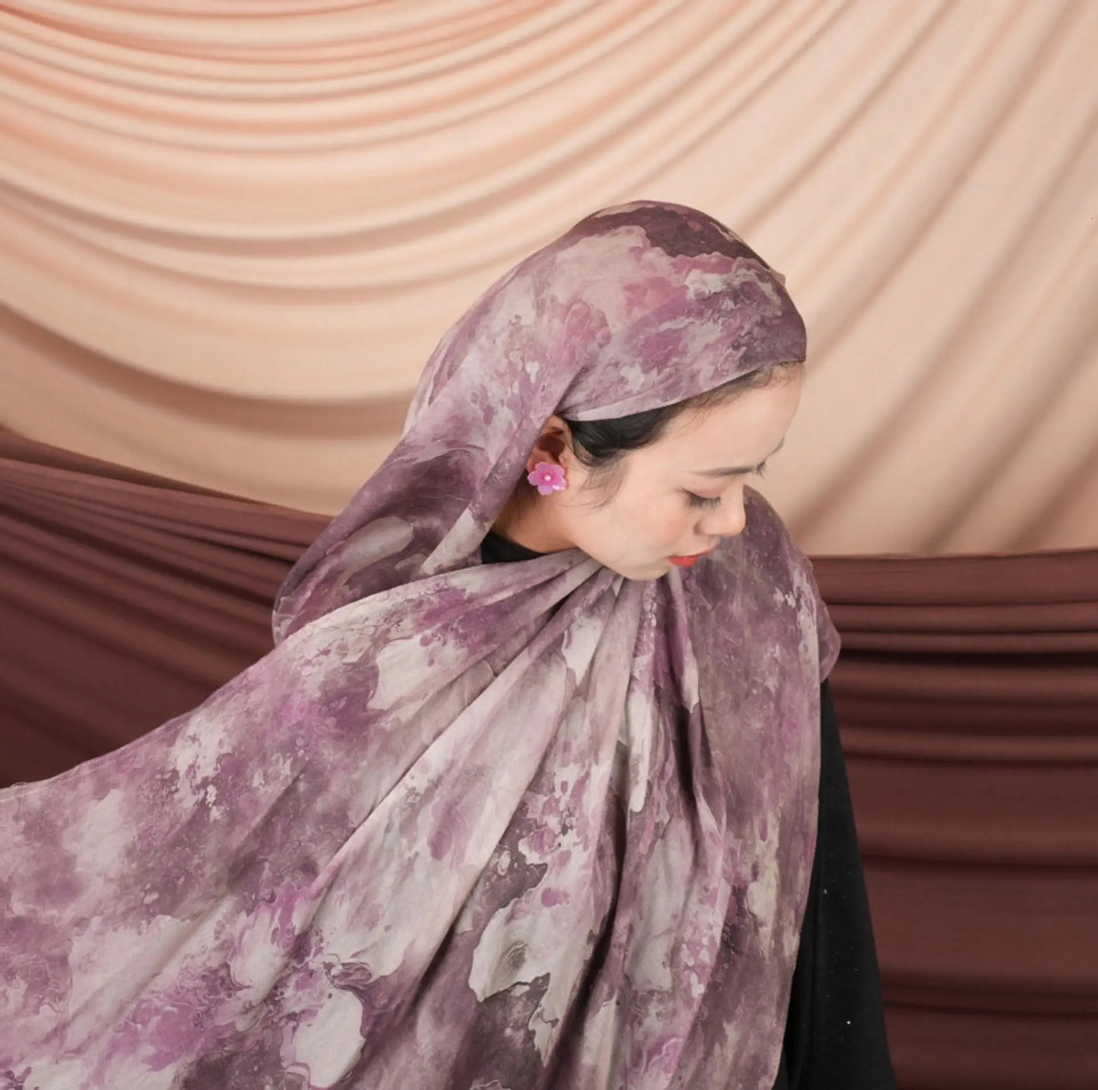 Fashion Watercolour Floral Printed Hijab Modal Breathable Soft Cotton Rayon Viscose Woven Muslim Women Shawl Scarf 250517