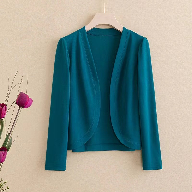 K749 Early spring knitted shawl women's short outerwear cardigan 2025 spring new versatile mother's dress stylish coat top