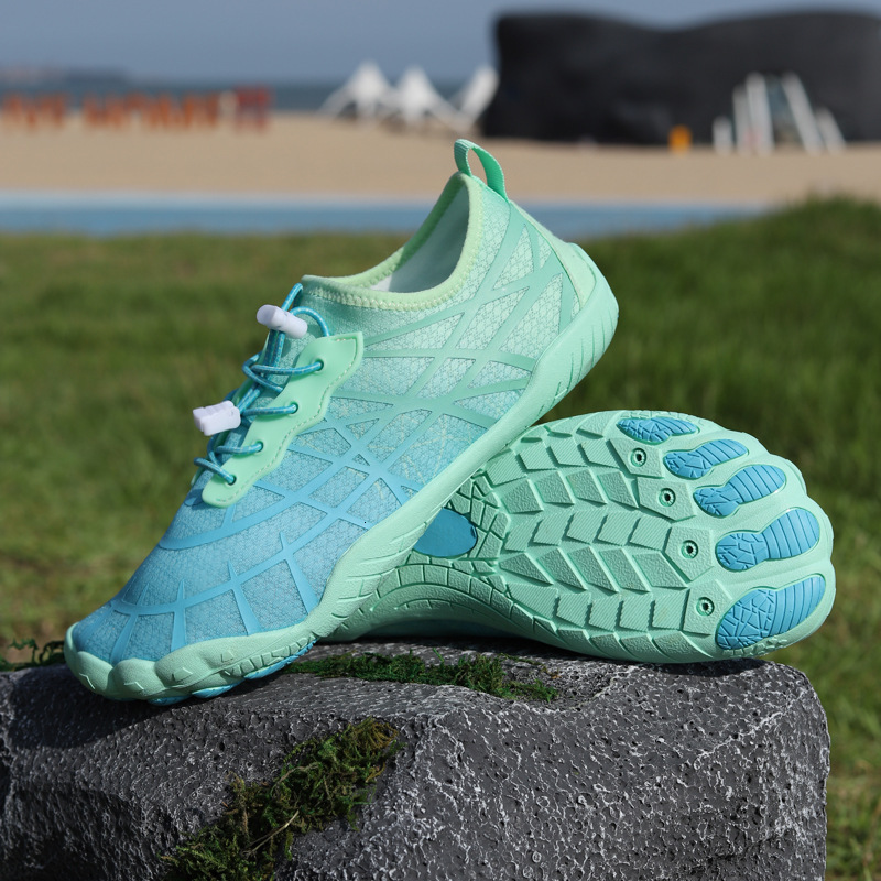 Outdoor men's and women's beach wading anti-skid shoes designer fashion river tracking five finger hiking shoes yoga fitness shoes