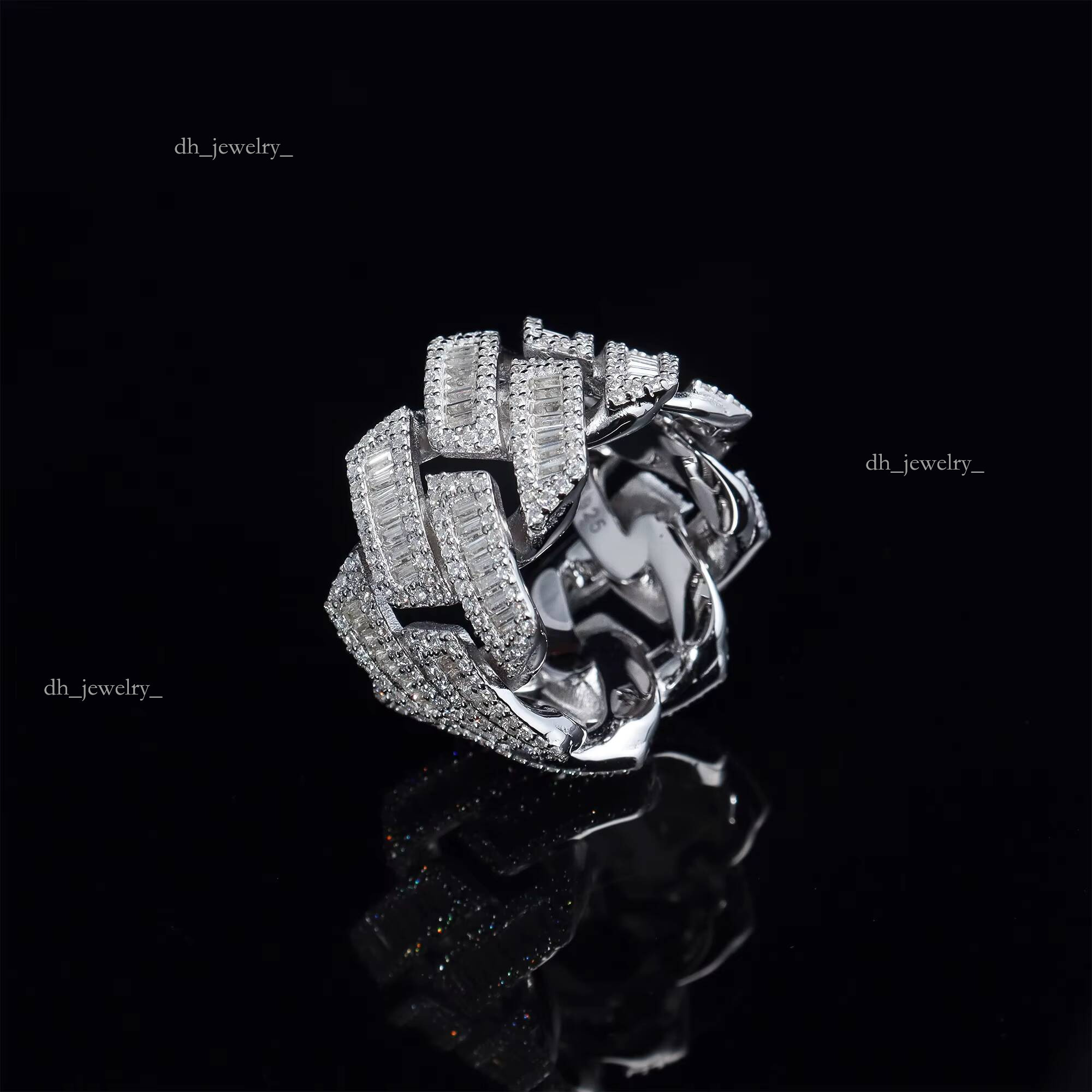 2024 New Style Sier Rust Proof Vvs1 D Color Moissanite Baguette Hip Hop Bling Jewelry Rings With Gra Certified