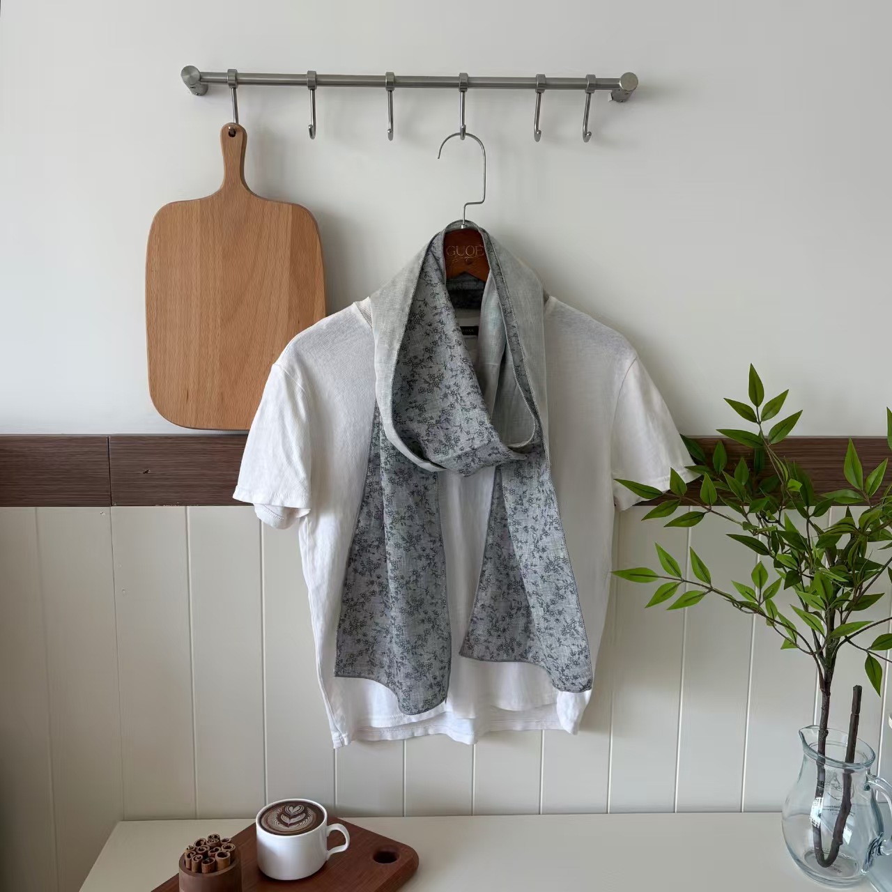 T734 Spring and Autumn all-match retro style small floral cotton and linen scarf simple temperament travel shawl shoulder neck Korean version female