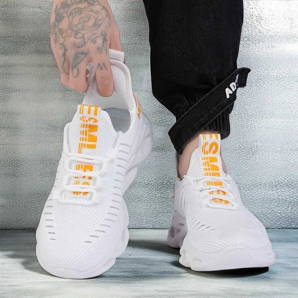 Sports Shoes Mens Shoes Summer Mesh Breathable Running Shock Absorbing Trendy Shoes Lightweight Running Shoes Black OfficialXJ250517