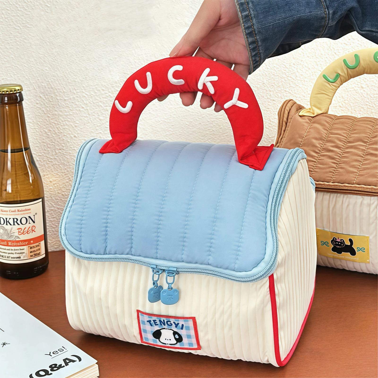 Cartoon pattern cute hut handbag large capacity cosmetic organizer portable handheld travel toiletry bag 250514