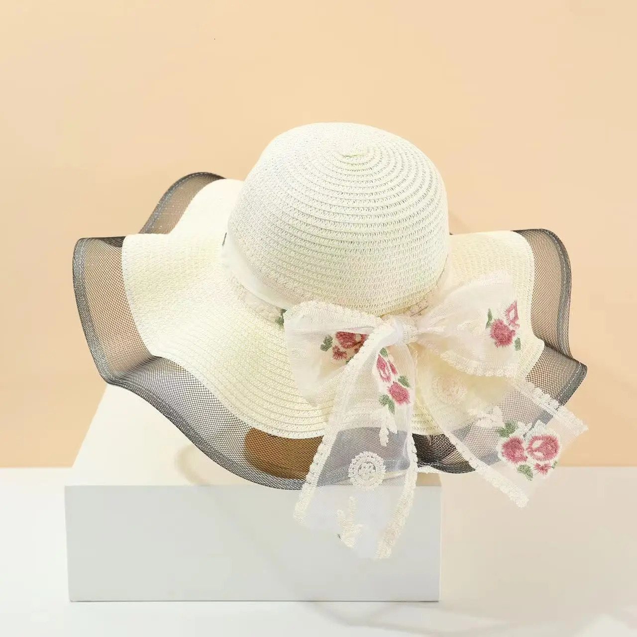 French Style Womens Straw Sun Hat Spring Summer Beach Foldable Big Brim Lace Bow Detail Travel Hat for Girls 250516