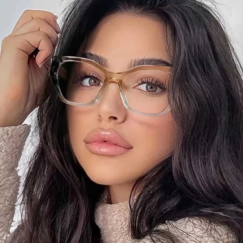 Luxury Brand Designer Women Fashion Cat Eye Anti Blue Light Glasses Double Color Large Frame Ladys Prescription Eyewear FramesXJ250516
