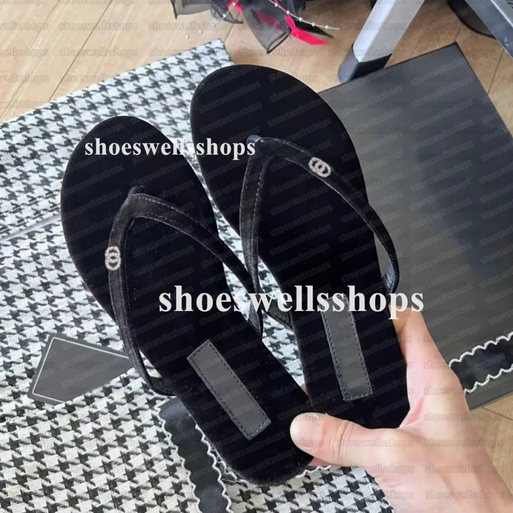 Luxury Designer Womens Slipper Sandals Shoe Slide Summer fashion Wide flat flip-flops classic printed letter sandals size 35-42u12