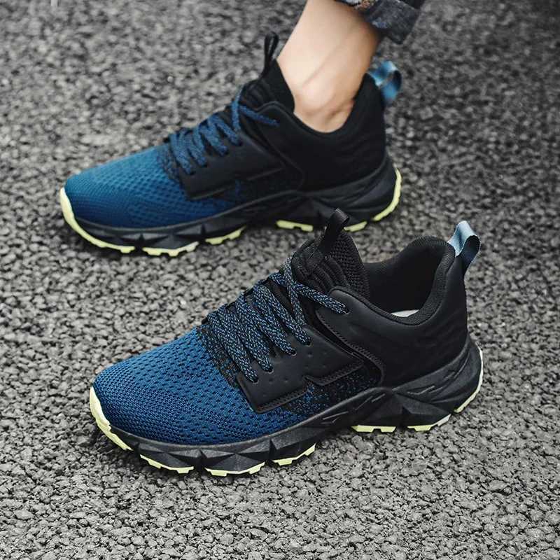 2025 Mens Run Sneaker lace up Walking Tennis Shoes Supportive Sports Road Running Shoes tennis shoes mens sneakersXJ250517