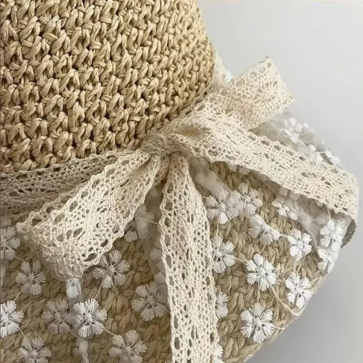 Wide Brim Sun Protection Straw Bucket Hat for Women Hand Woven Floral Lace Straw Hat Perfect For Beach Travel 250516