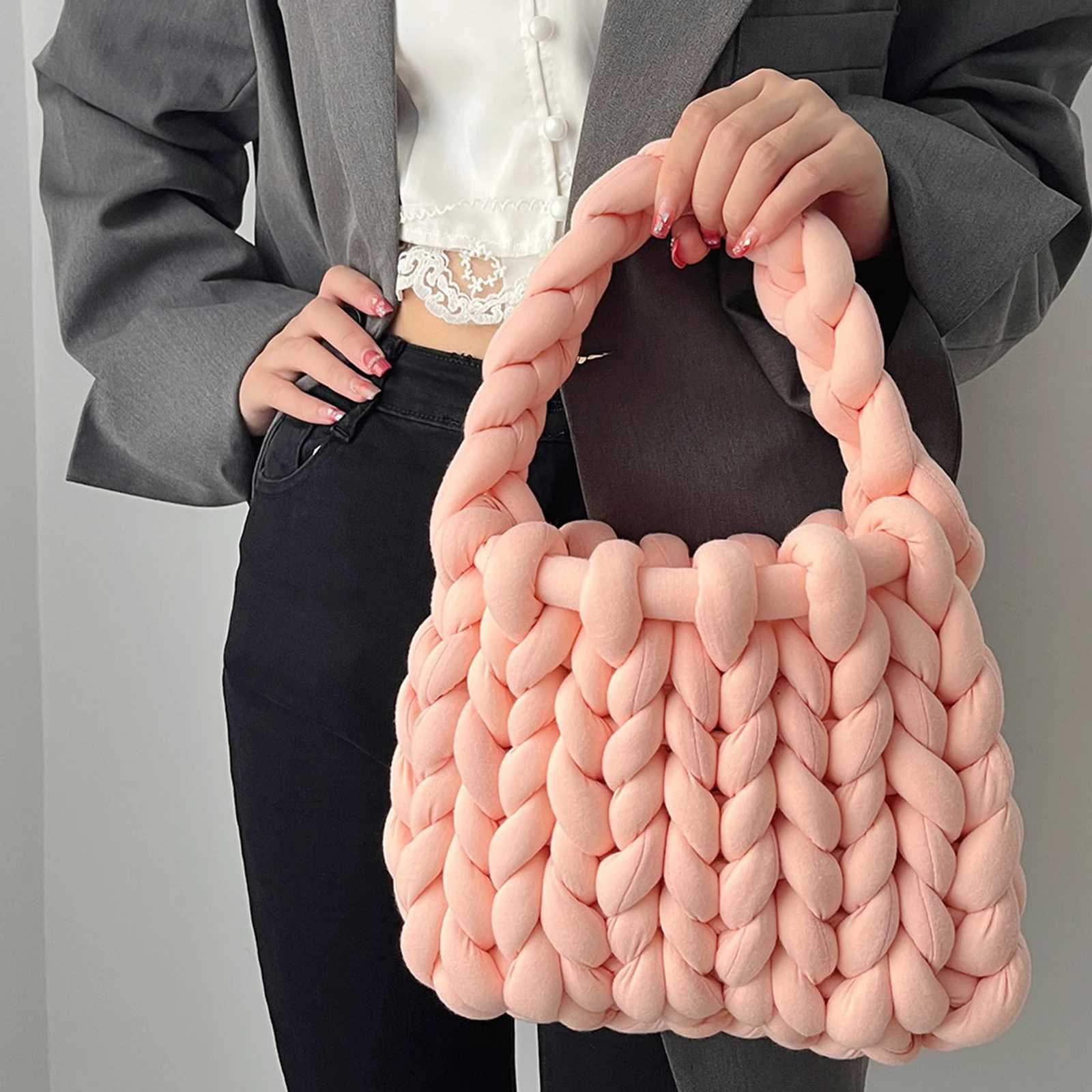 Women Crochet Bag Handbag Woven Chunky Shoulder Bag for Spring SummerWomen Shoulder Bag Handbag Beach Travel Underarm Bag W250517