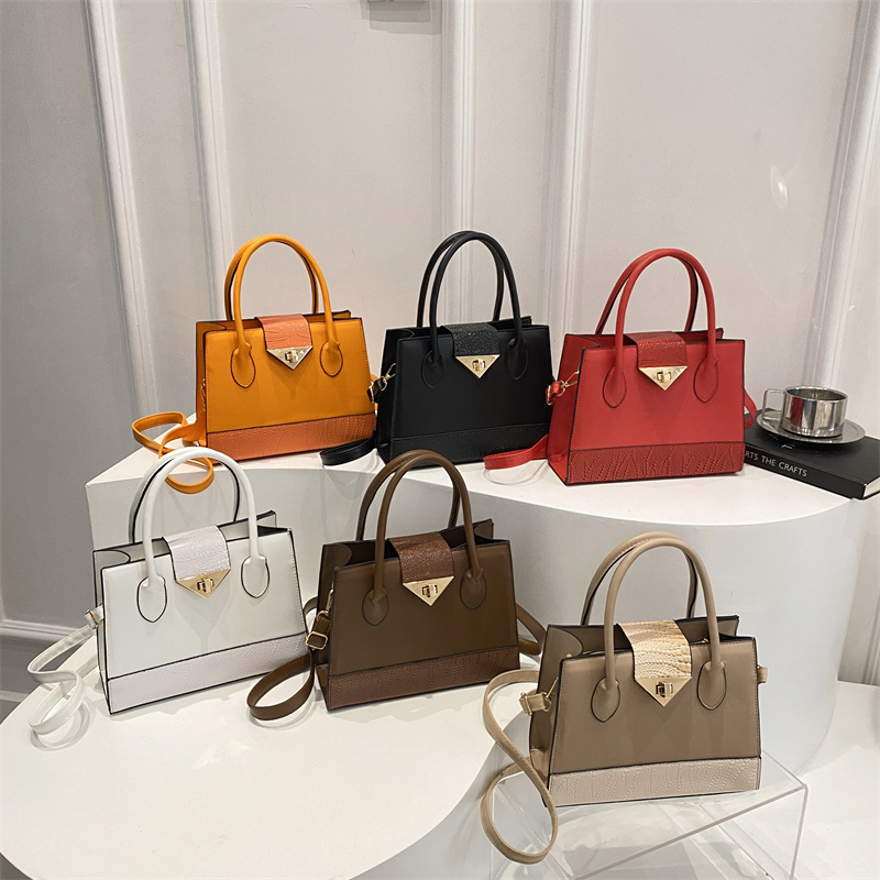 New lock buckle fashionable splicing texture 2025 women's large capacity simple and stylish single shoulder diagonal cross hand-held small square