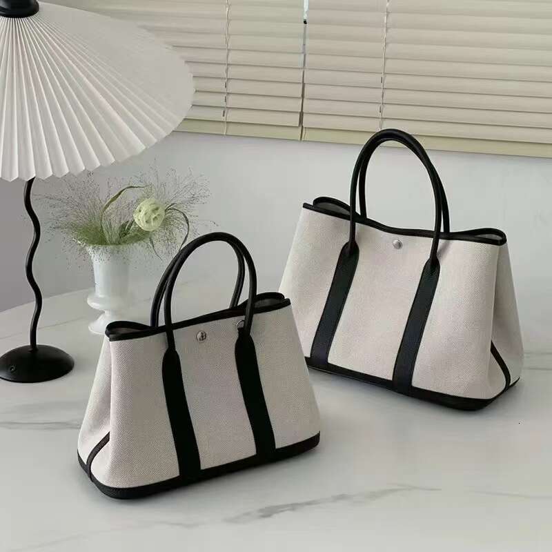 Tote Bag Canvas Splicing Head Layer Cowhide Garden Large Capacity Contrasting Color Hand Held Mom Commuting Shopping Bag Tote Women S Bag KQ