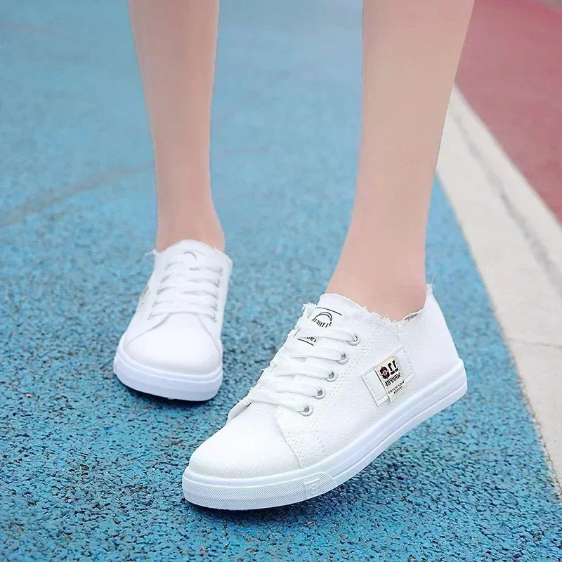 Spring Style Comfortable Casual Flat White Shoes Canvas Low-top Cross-strap Lightweight Sports Shoes for Women 250515