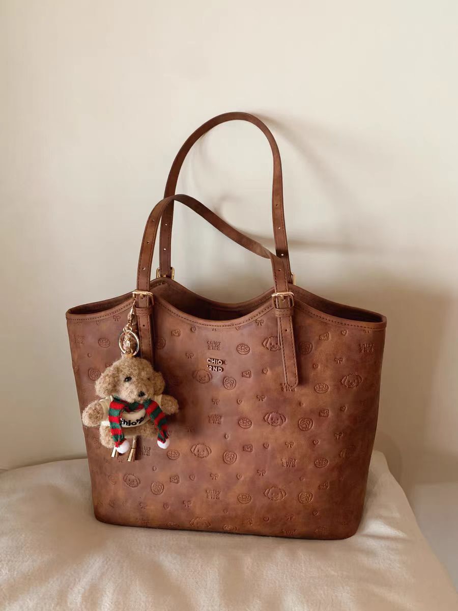 Bread Dog Happy Party Tote Women's Large Capacity Brown Handheld Shoulder Bag 2025 New Edition