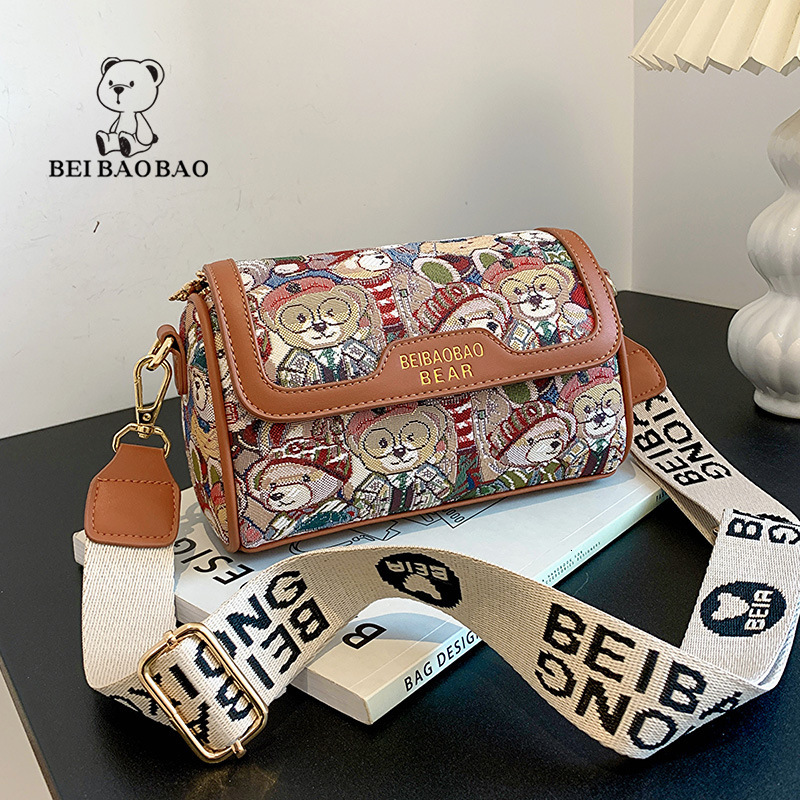 2025 Designer Fashion North Niche Design Cartoon Teddy Bear Trendy Fashionable Crossbody Single Shoulder Womens Bag