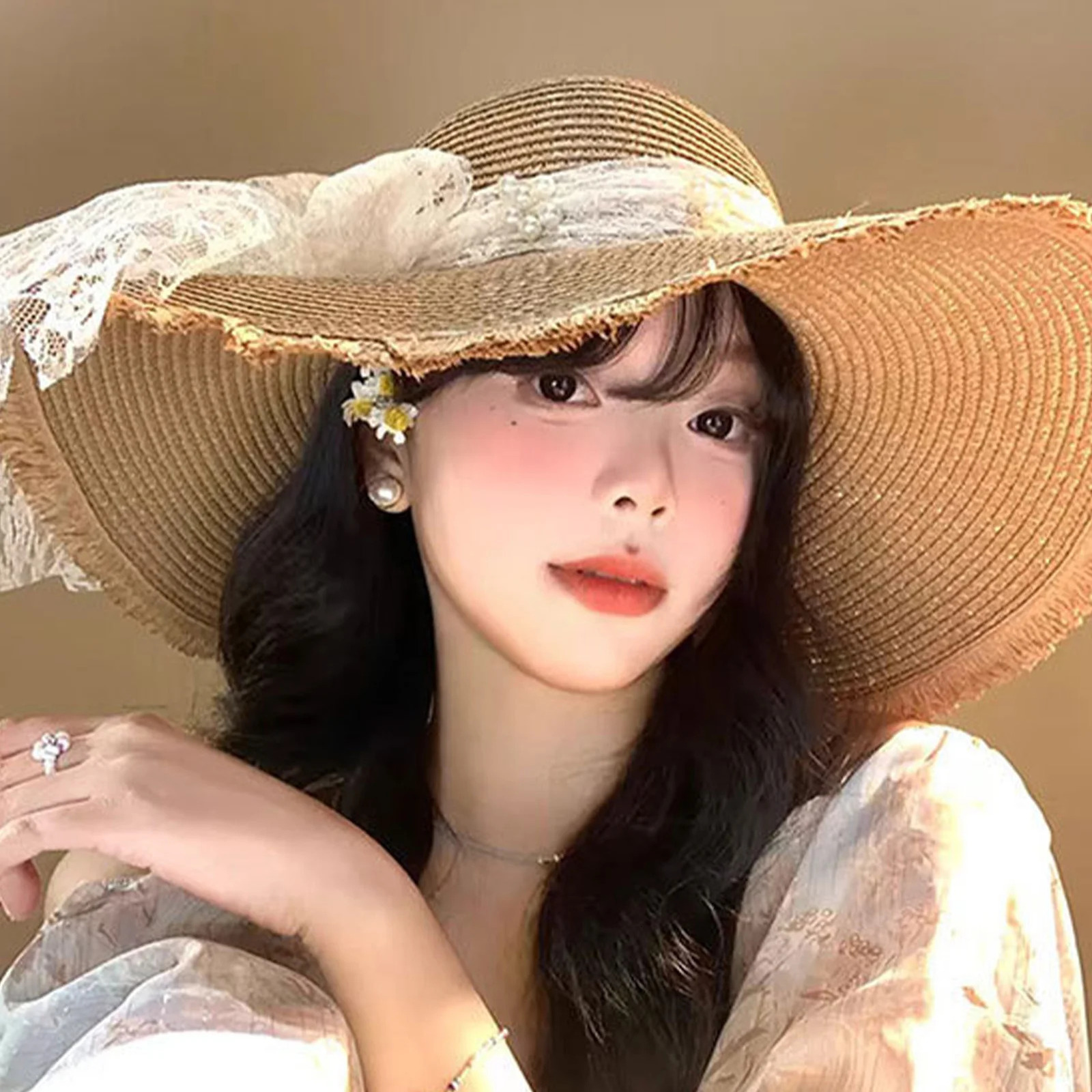 Wide Brim Summer Hat French Style Lace Straw Hat with Bowknot Elegant Women Straw Hat for Summer Beach Traveling Hiking 250516