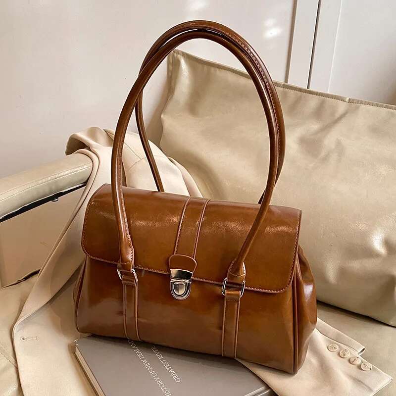 Tote 2025 Winter New Retro Fashion Large Capacity Shoulder Senior Sense Women's Bag