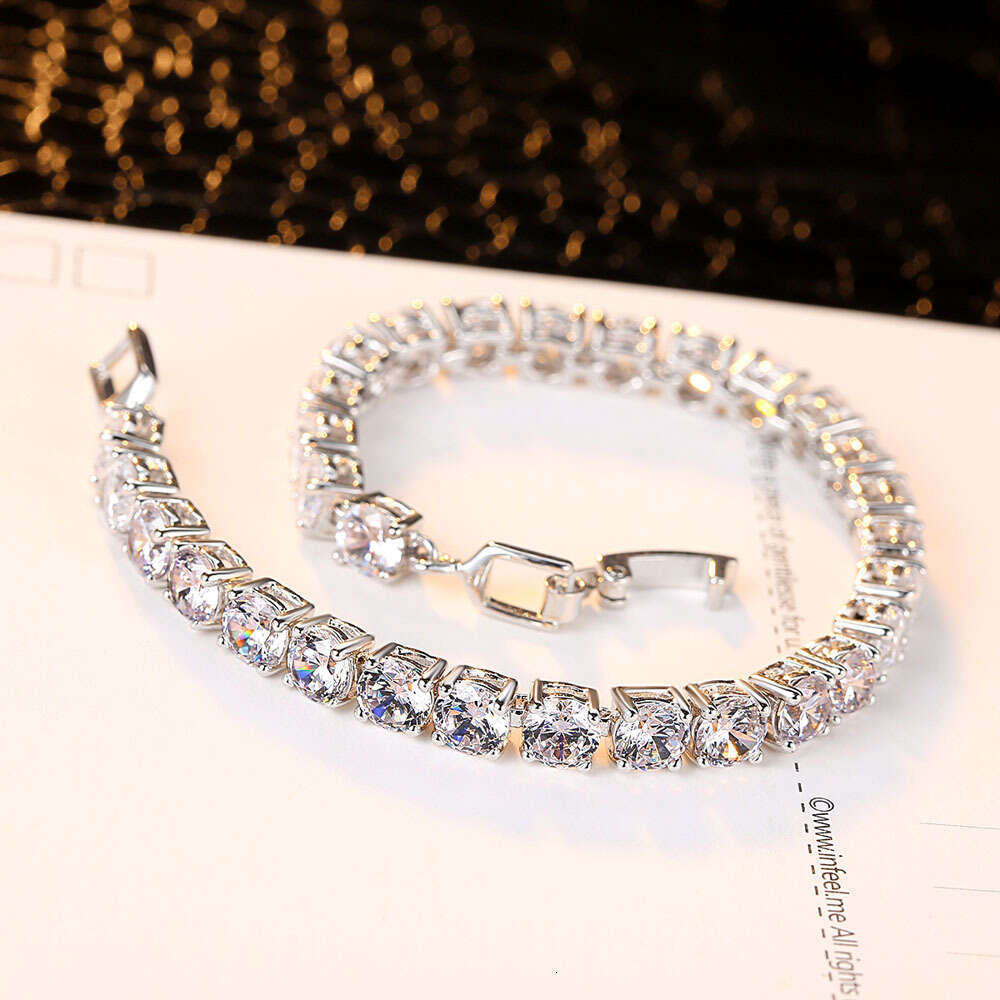 Designer bracelet moissanite and diamond chain hip-hop bracelet for women men jewelry gift.
