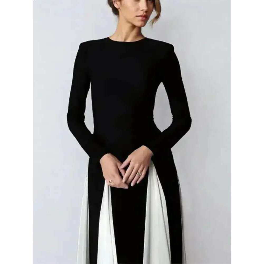 Elegant black and white ing Maxi dress for womens fashion Oneck long sleeved ultrathin evening gown 240809 designer bag