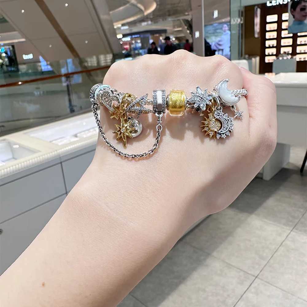 925 Sterling Silver Christmas Snowflakes Golden Stars Bow Lucky D Charm Fit DIY Bracelet Jewelry AccoriesXJ250517