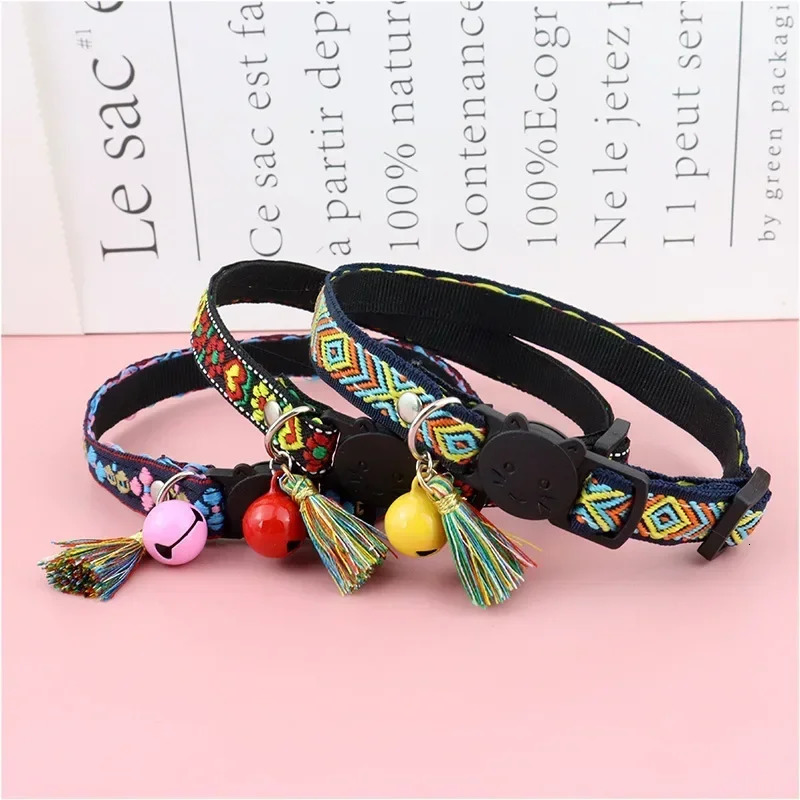 Adjustable cat collar with tassels and bells embellished pet collar colorful plaid jacquard pattern for cat and dog collars 250517