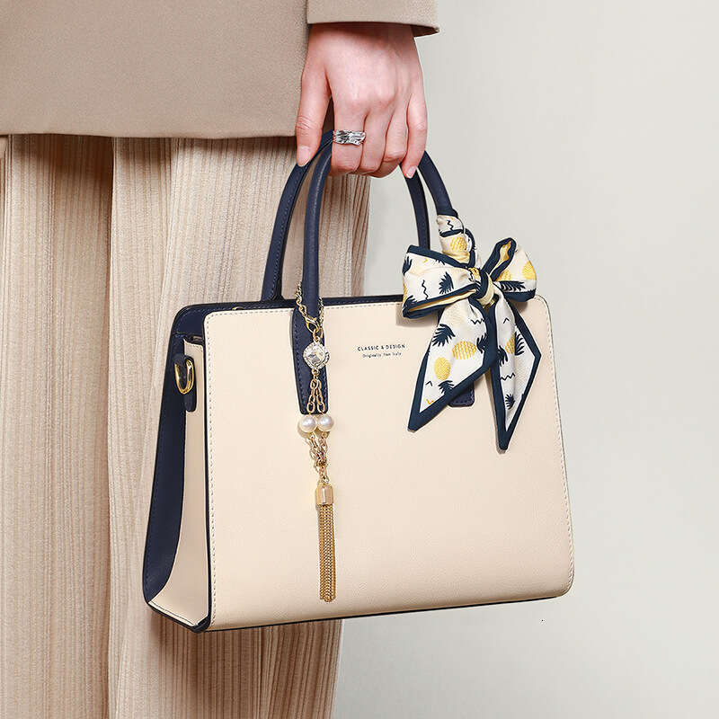 Tote Bag Women S Summer New Mom Bag Office Handbag Niche Leather High End Texture Large Capacity Crossbody Bag KQ