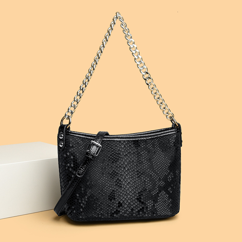 Advanced feeling gradually changing color snake skin pattern small square 2025 new fashionable niche chain bucket genuine leather women's bag tre