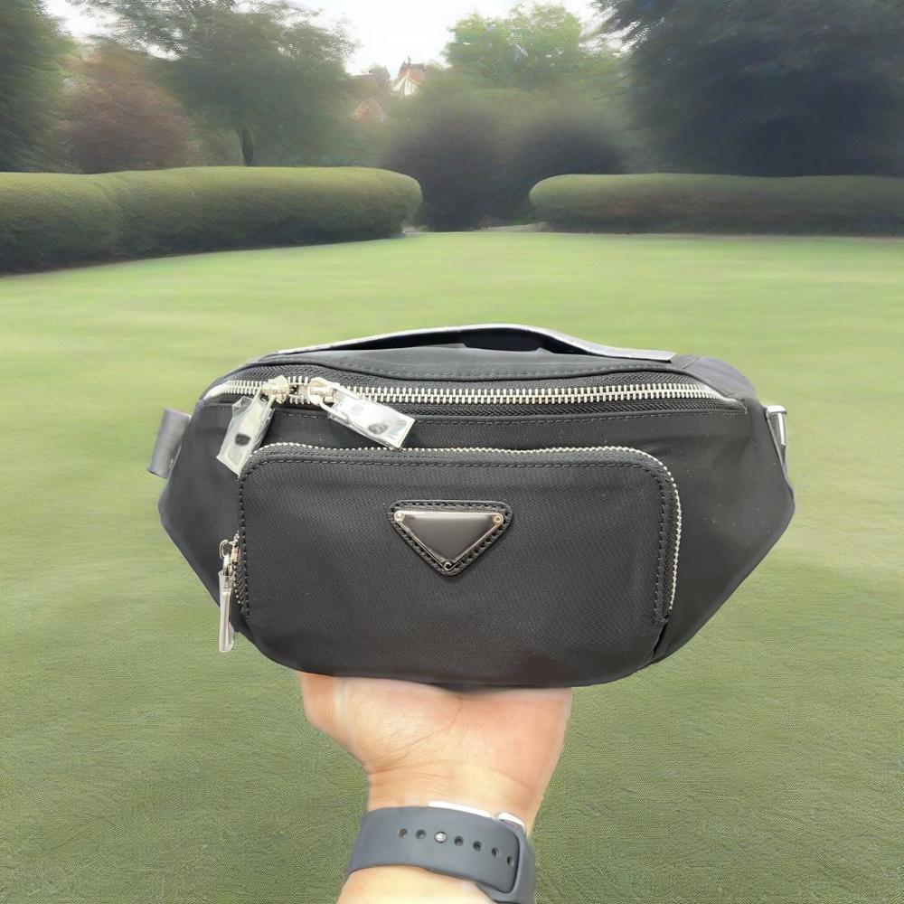 2025 new chest bag men's large capacity crossbody bag multifunctional commuting bag casual men's and women's universal shoulder bag bac