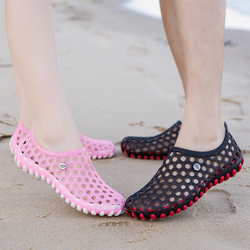 Summer Men's Mesh Fashion Wear resistant Anti slip Shoes Designer Breathable Good Water wading Couple Beach Sandals