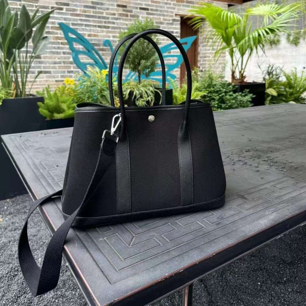 Tote Bag Canvas Splicing Head Layer Cowhide Garden Large Capacity Contrasting Color Hand Held Mom Commuting Shopping Bag Tote Women S Bag KQ