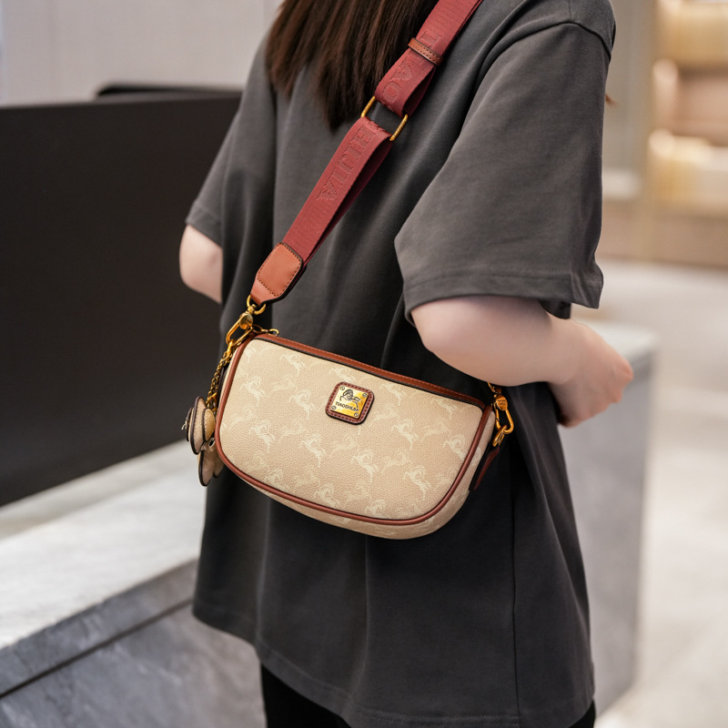 Designer Bag Luxury Bag Designed Crossbody Textured Mini Underarm Shoulder Bag Purse Multi Functional Bohemian Free Shipping