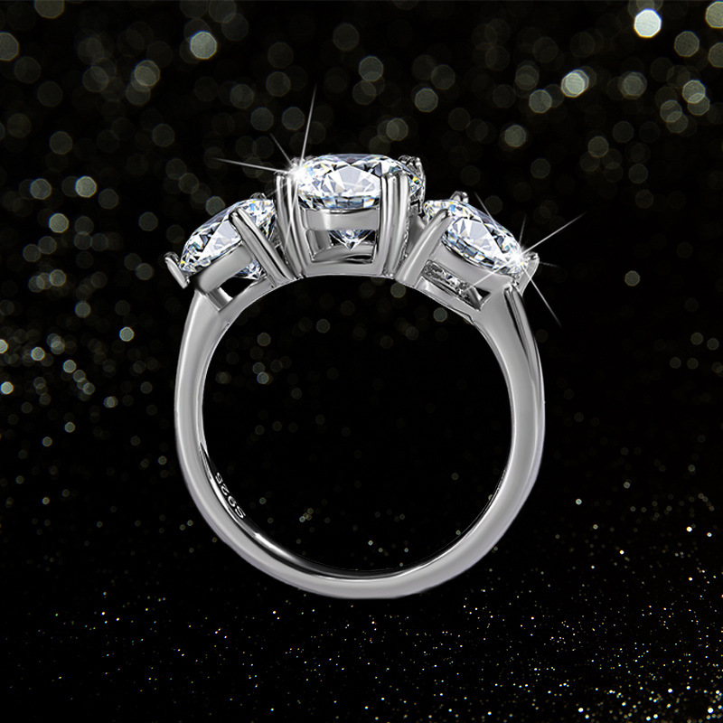 D-color VVS1 4CT Moissanite band Ring, S925 sterling silver Tricolor Lucky God ring, unique and high-end, light luxury and fashionable band ring
