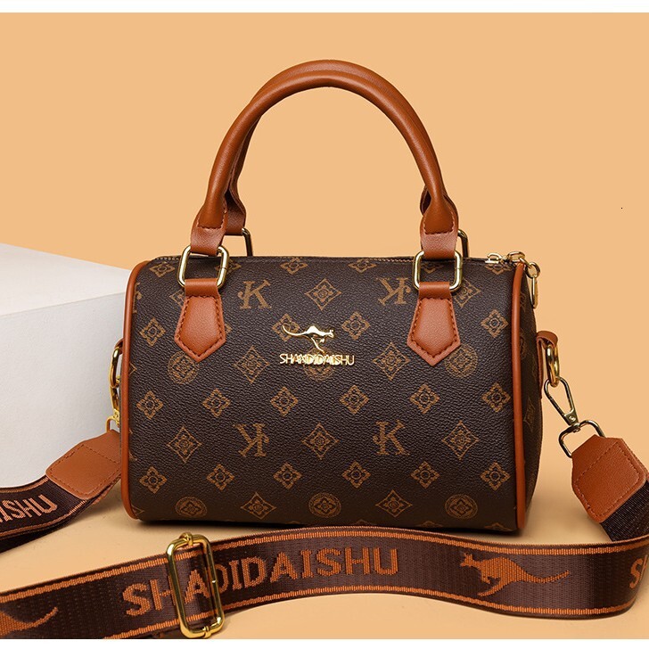 2025 New Designer Handbag Outdoor Niche Boston Simple Print Women's Single-shoulder Bag