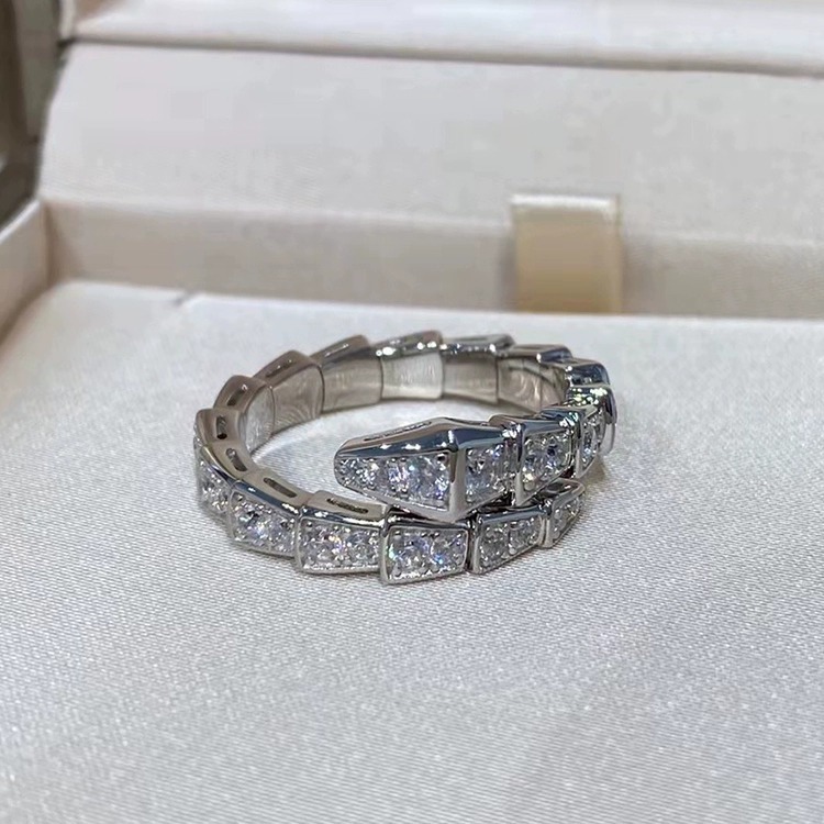 Designer enamel plain ring; spirit snake open ring small group high-end sense of male and female couple rings
