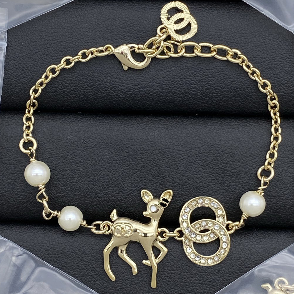 High Quality Bracelets Chains Copper Bangle Inlay Crystal Pearl Designer Letter Bracelets Jewelry Wristband Cuff for Men Women Trendy Gift Stylish Accessories