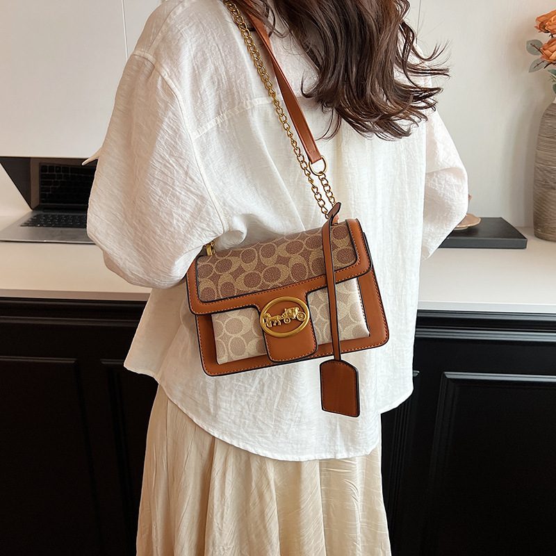 Free Shipping 2025 New Designer Square Crossbody Bag - Textured Metal Chain Shoulder Purse, Compact Boho Chic Bag For Women