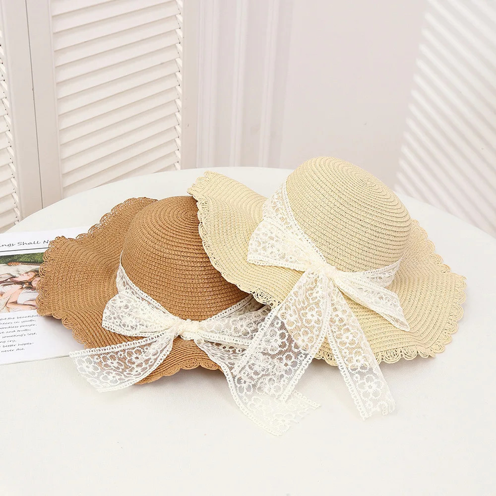 Womens Large Brim Straw Sun Hat French Style Spring Summer Beach Trendy Sun Protection with Butterfly Knot Detail 250516
