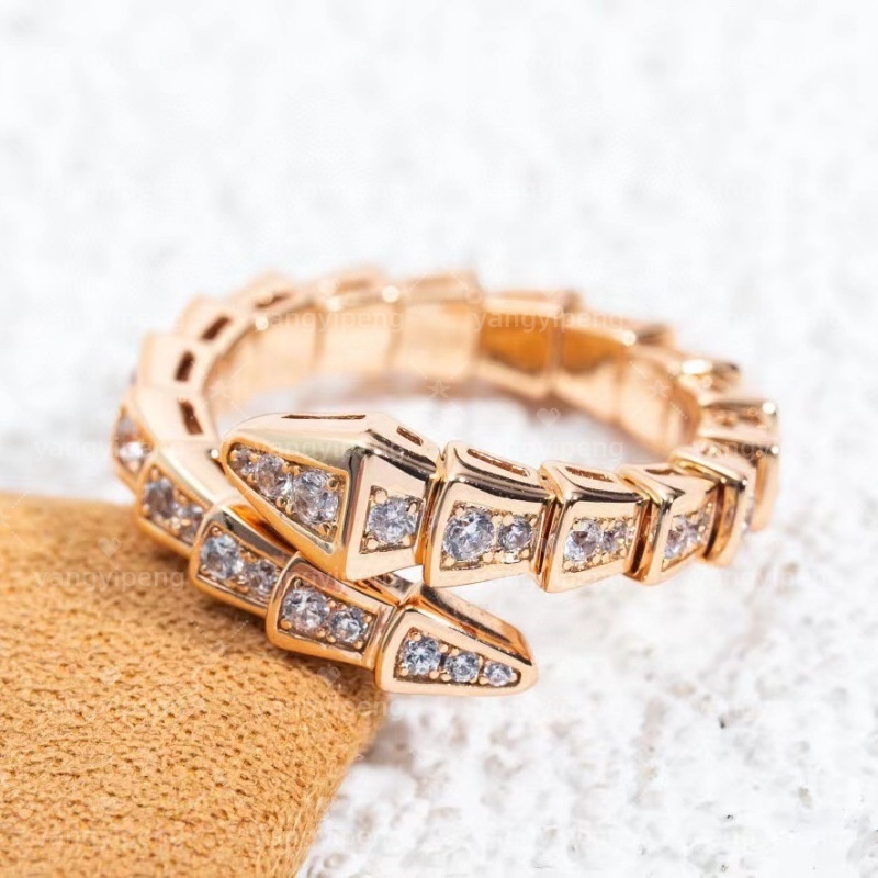 Designer enamel plain ring; spirit snake open ring small group high-end sense of male and female couple rings