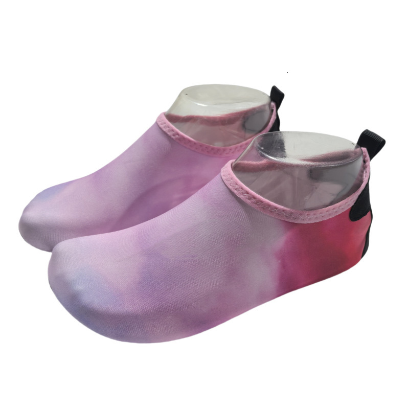 Boys and girls beach socks water park wading river tracking swimming soft shoes designer anti slip and non slip barefoot tight shoes
