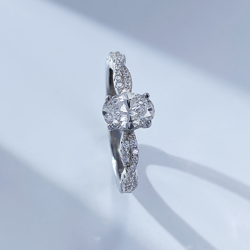 2025 Top Sell Luxury Jewelry Real 100% 925 Sterling Silver Oval Cut White Lab Moissanite Diamond Gemstones Party Eternity Women Wedding Bride Cross Ri