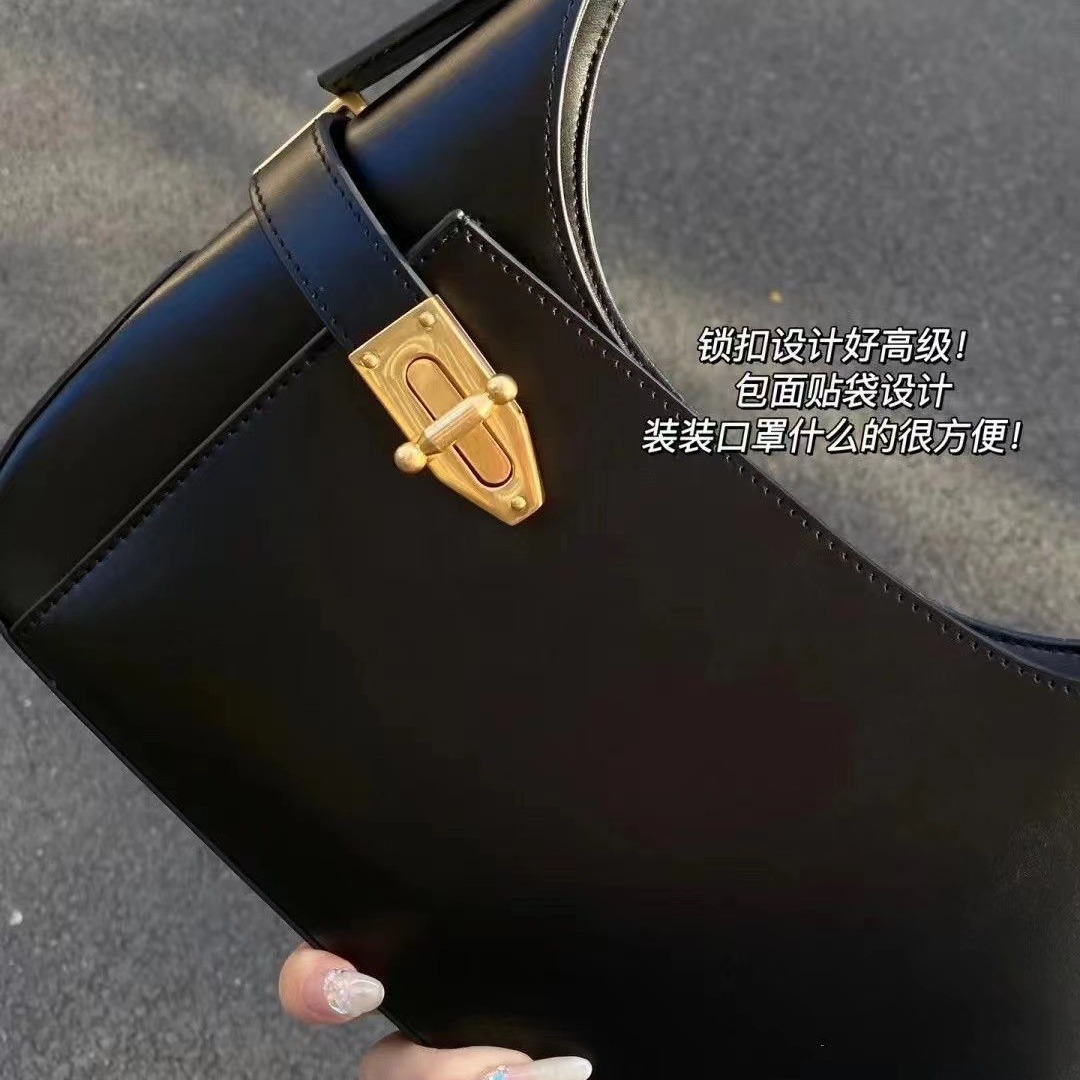 Small niche light luxury women's trendy armpit bags, high-end designs, fashionable, simple, exquisite, versatile handbags, and small bags