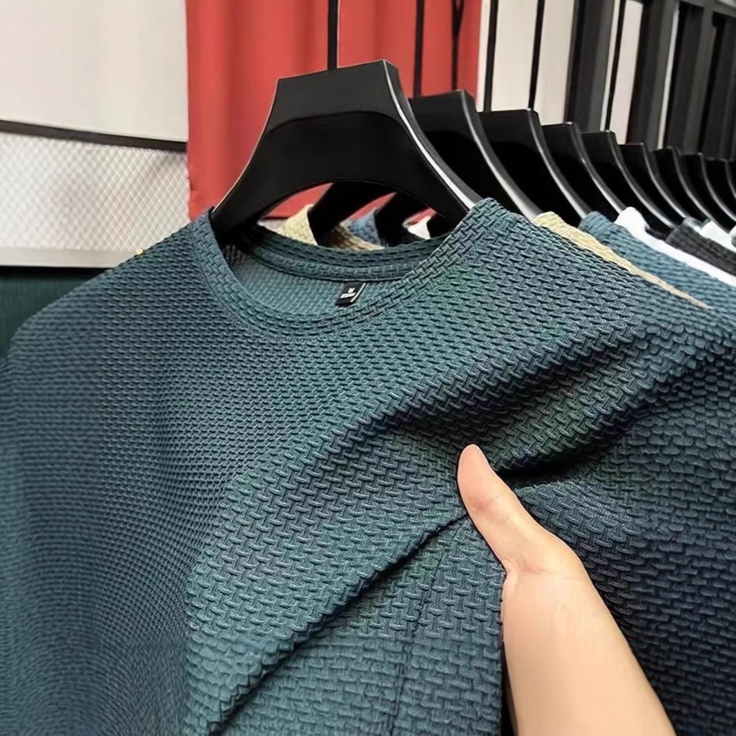 Ice silk t-shirt men's short sleeved 2025 summer new bamboo jacquard top cool, breathable, elastic base shirt versatile