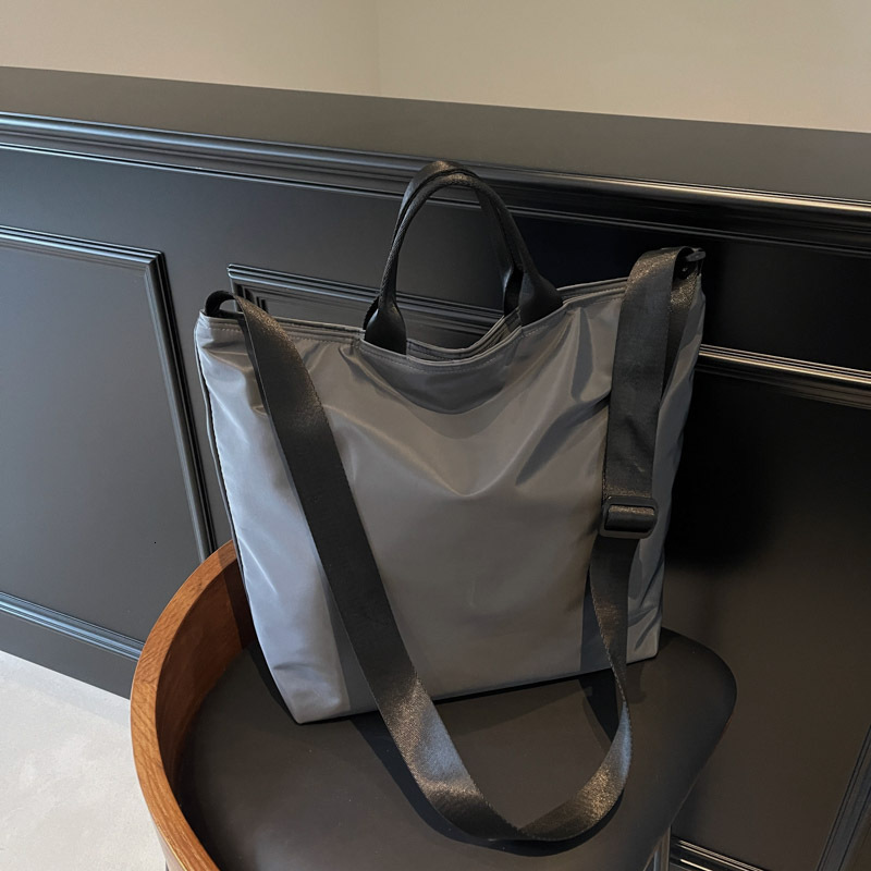 Large capacity nylon fashionable women's simple and versatile Oxford cloth tote bag, hand-held single shoulder crossbody bag