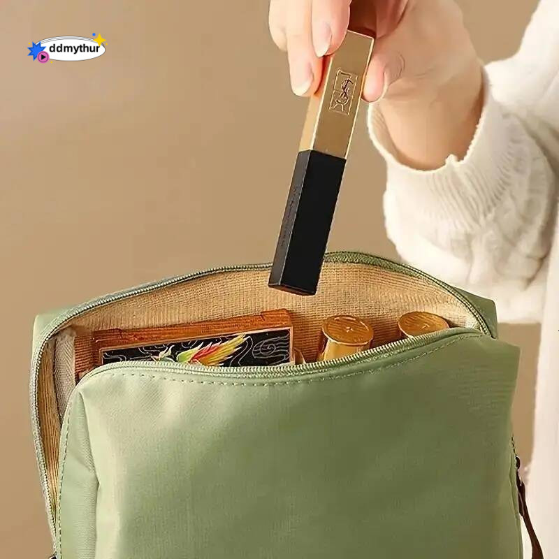 Single lipstick storage bag-zipper travel cosmetic bag,Small clutch bag, suitable for carrying around, lightweight bag ddmythur
