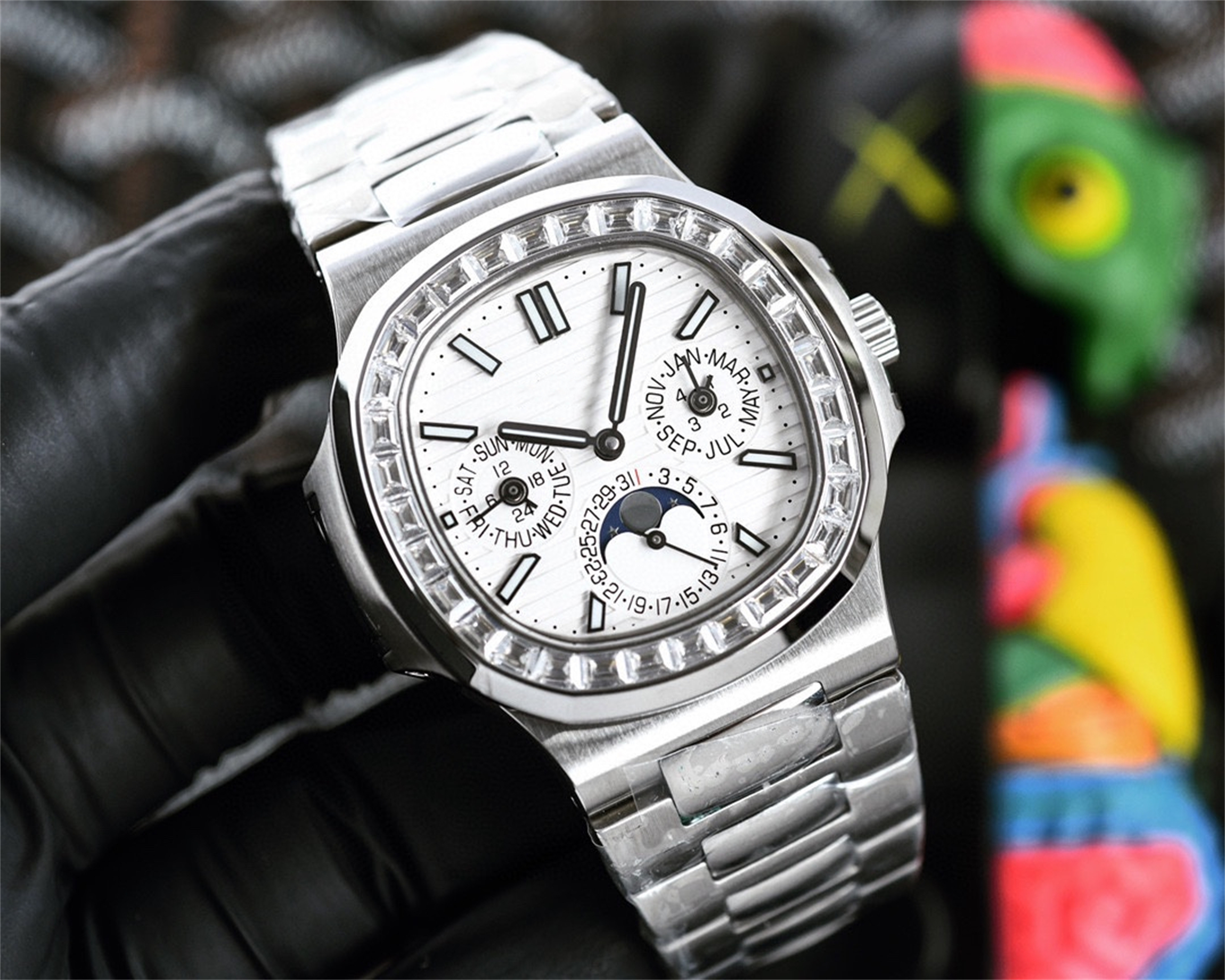 Luxury designer mens Aquanaut nautilussity 5740 Diamond encrusted watch womens watches Automatic mechanical movement watch Wristwatches original box #5701