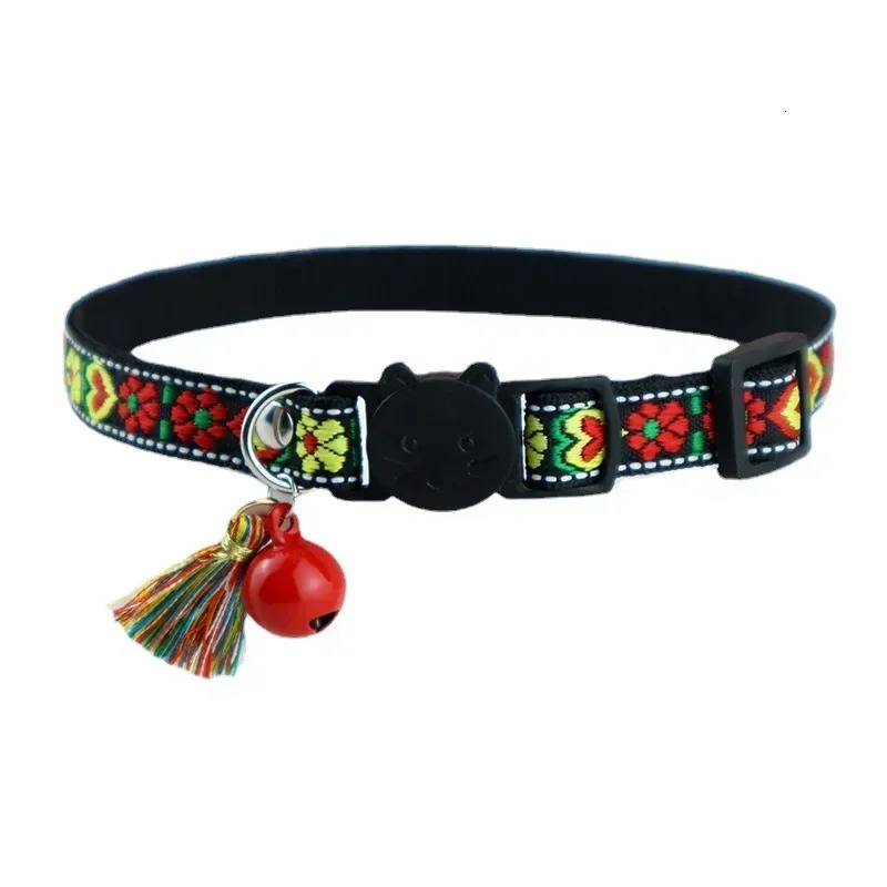 Adjustable cat collar with tassels and bells embellished pet collar colorful plaid jacquard pattern for cat and dog collars 250517