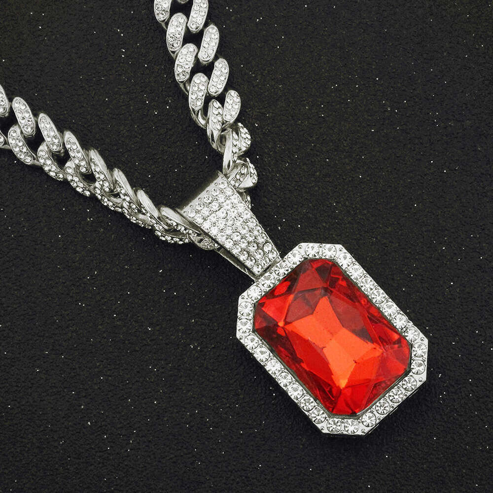 Unisex Hip hop Alloy Necklace with Ruby-Inspired Crystal Pendant Bold Cuban Link Chain for Men Women Edgy Street wear Jewelry