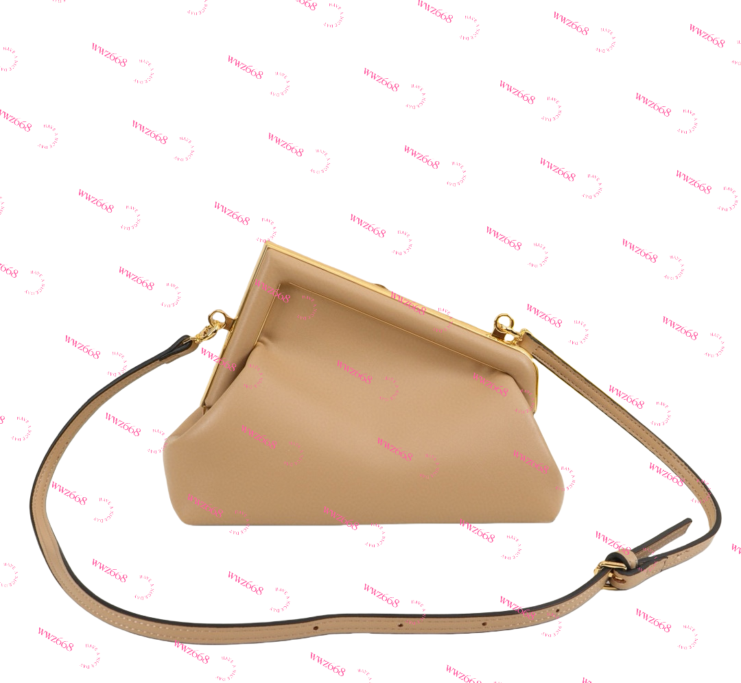 designer bag Luxury bags Women shoulder bag Handbags New style Classic crossbody bag Tote Messenger Purses Totes free ship