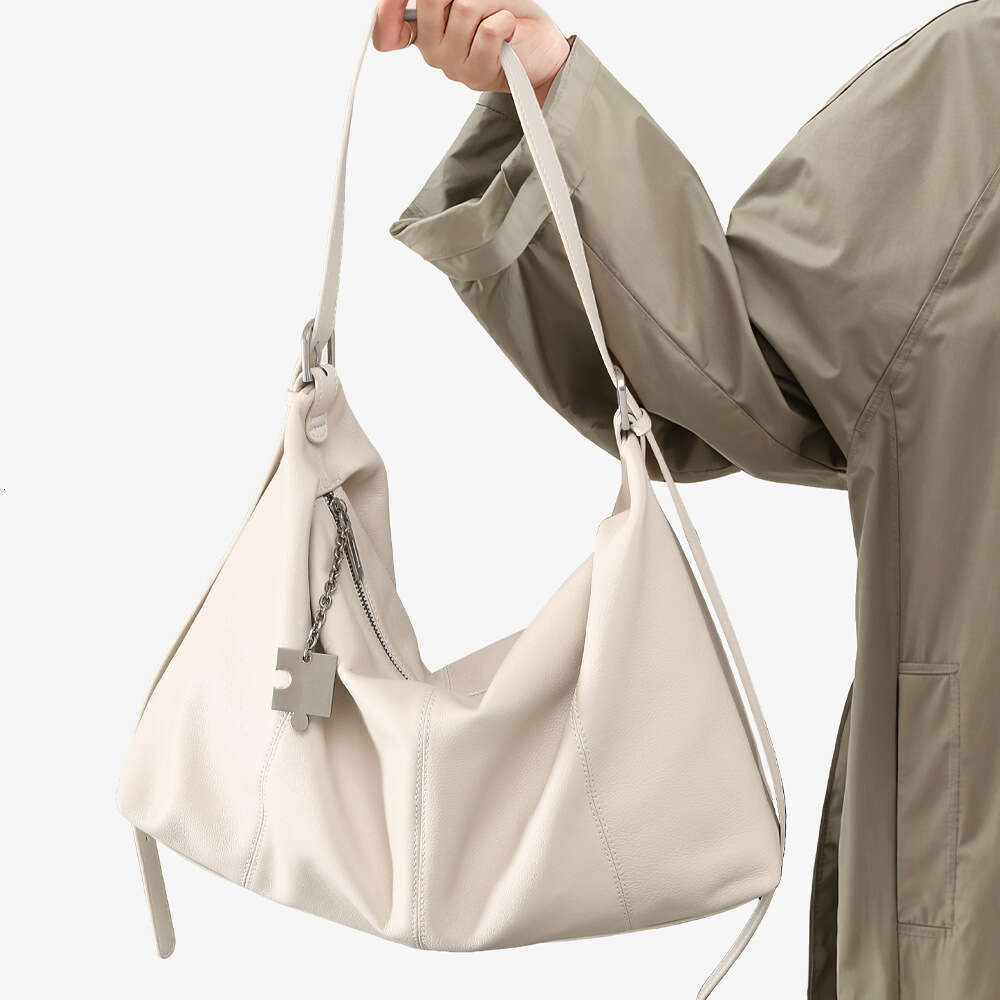 New women's handbag shoulder bagTote bag Layer Cow Large Capacity Minimalist Style Genuine Leather Versatile Commuting